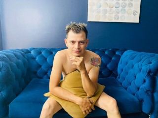 GusPervert profilbild på webbkameramodell