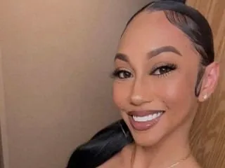 SpicyIslander cam model profile picture