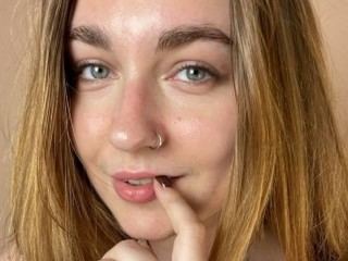 KatieWilliamson immagine del profilo del modello di cam
