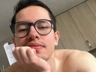 Image de profil du modèle de webcam LeithanRicci