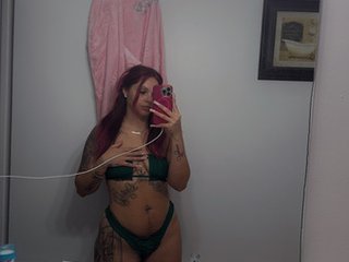 Imagen de perfil de modelo de cámara web de TattedPhoenix