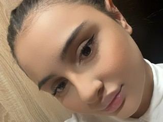 Image de profil du modèle de webcam VALENTYYNEx