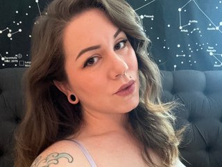 ReneaGirlNextDoor profielfoto van cam model 