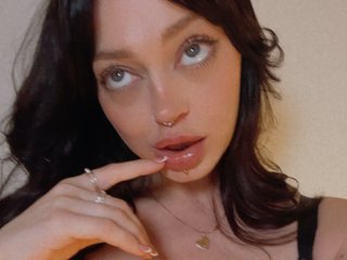 Imagen de perfil de modelo de cámara web de LizaDeVill