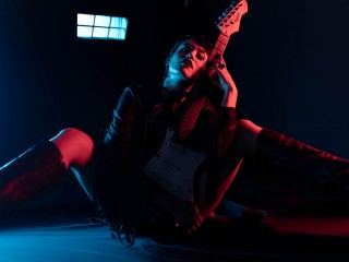 GoldenViiolet Profilbild des Cam-Modells