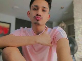 Foto de perfil de modelo de webcam de MauroGuzman