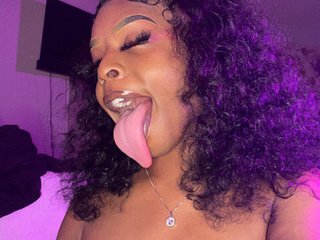 Imagen de perfil de modelo de cámara web de OceanViews221