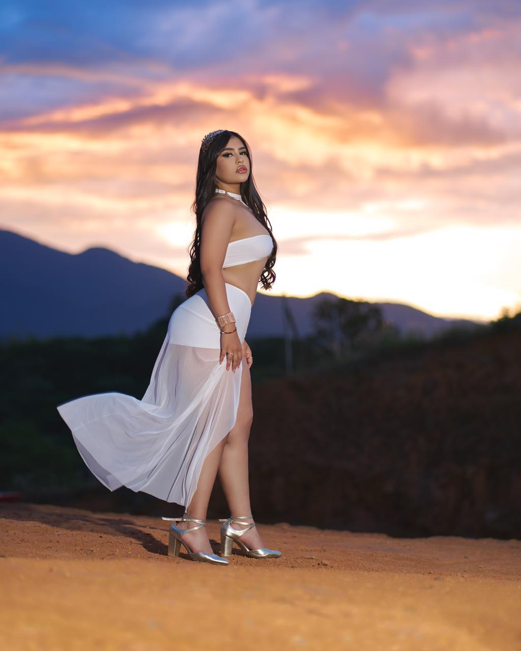 Performer MelaniIeRioss Photo 6