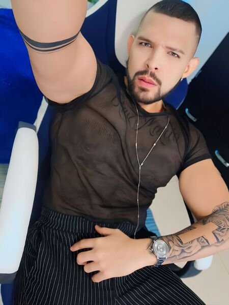 Artist AdilAmin Foto 9