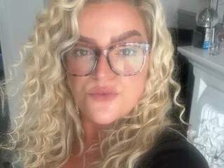 curlycherryuk