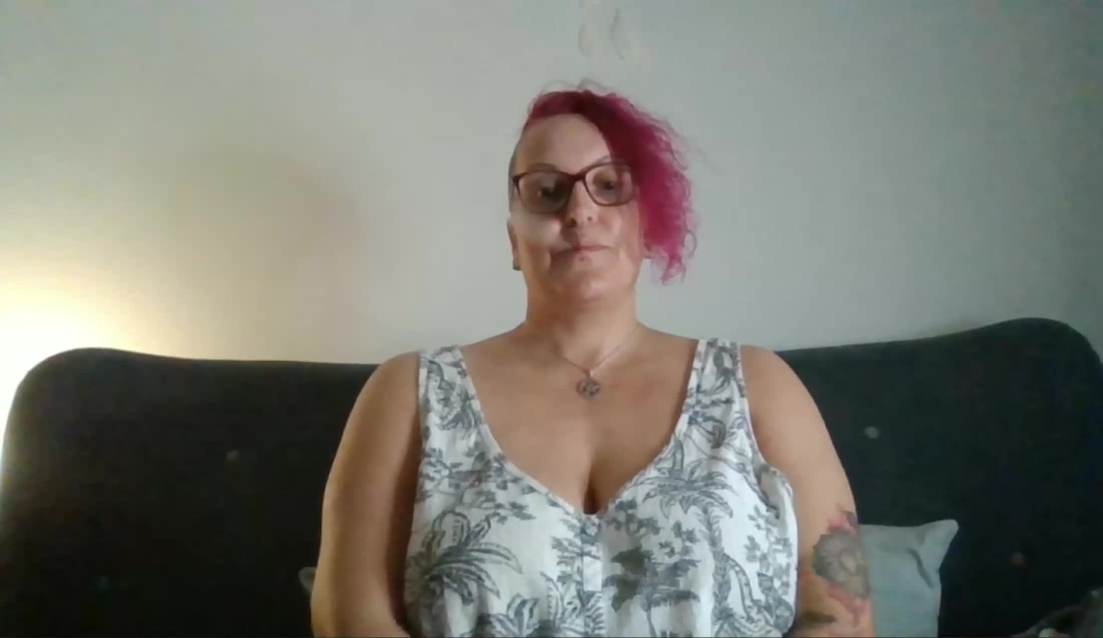 Interprete MistressF Video 1