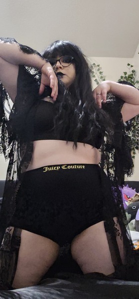 Artista IvyGraves Foto 3