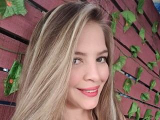 SalomeLovve profilbild på webbkameramodell