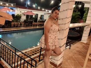 Foto de perfil de modelo de webcam de Issalovee