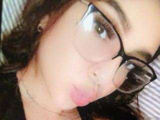 Imagen de perfil de modelo de cámara web de AzaleaSnow