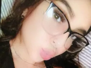 AzaleaSnow profielfoto van cam model