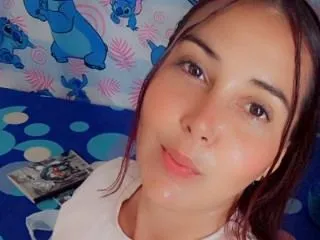 Image de profil du modèle de webcam RoxyHotGiirl