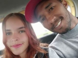 SaraAndBlackmen profilbild på webbkameramodell