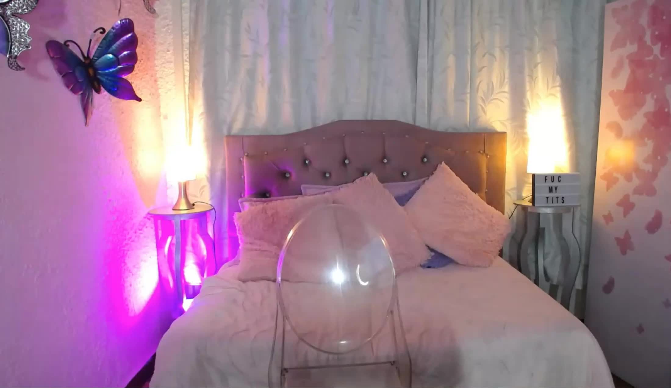 Interprète EvvaAngel Vidéo 1