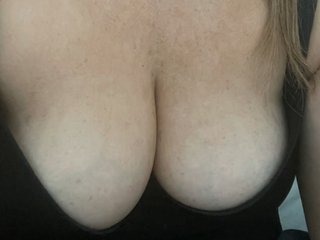 Image de profil du modèle de webcam Tjttth