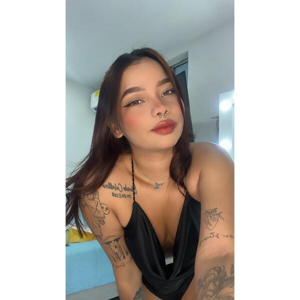 Performer Annmariiee Photo 6