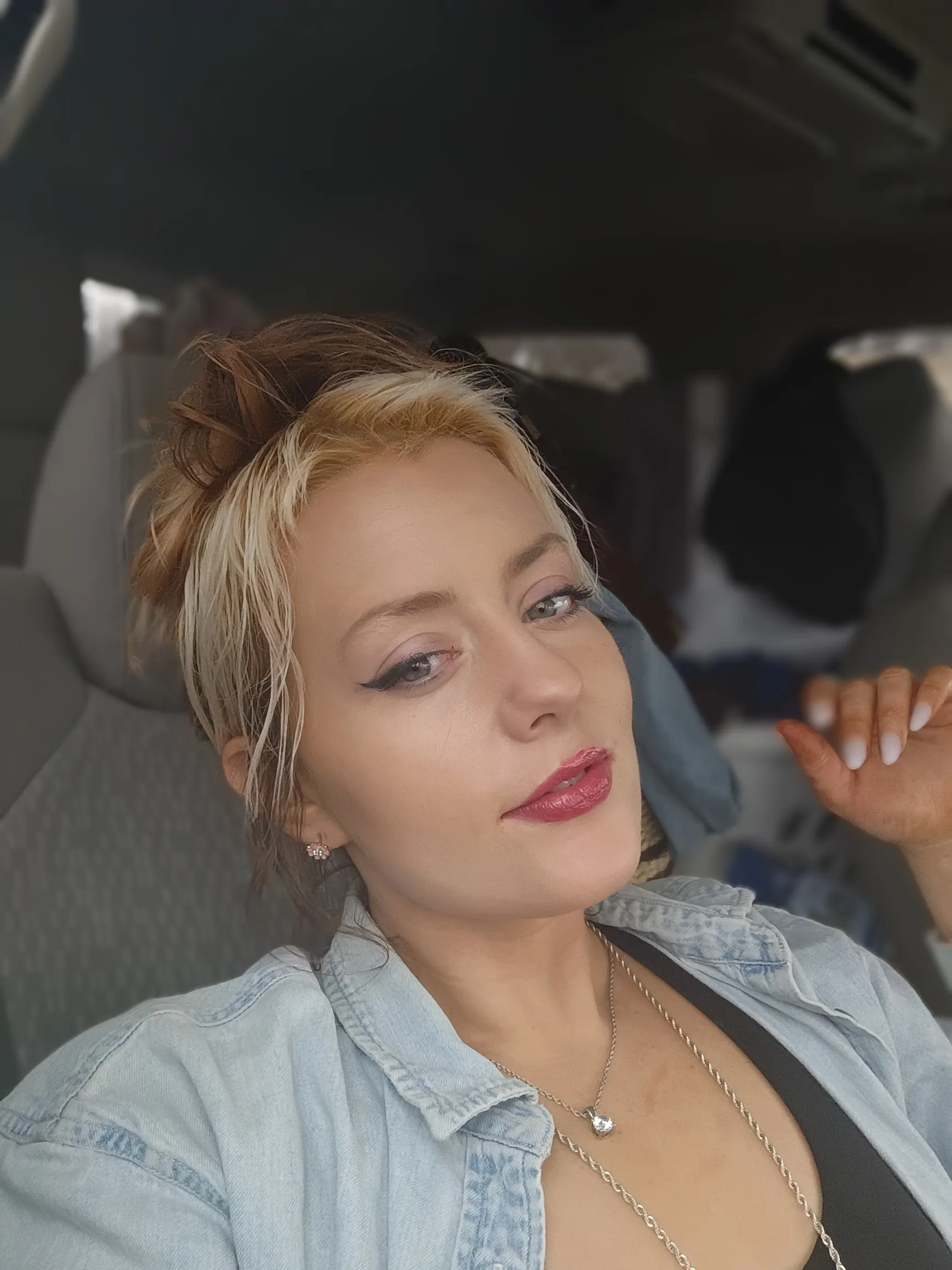 Interprete skarlett_roseee Foto 4