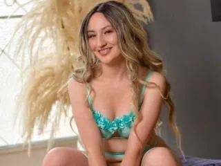 Image de profil du modèle de webcam AlysaMontier