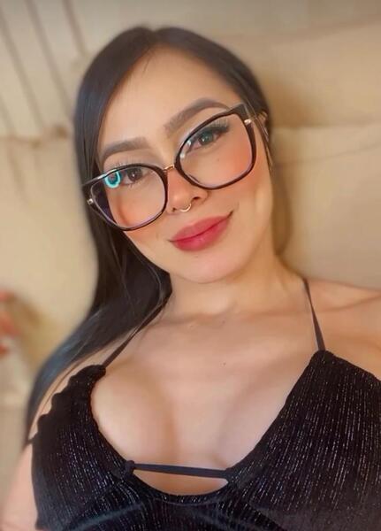 Interprète RubyHilll Photo 2