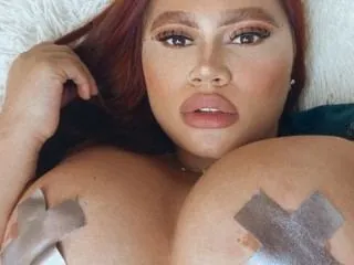 Elenawhattson immagine del profilo del modello di cam