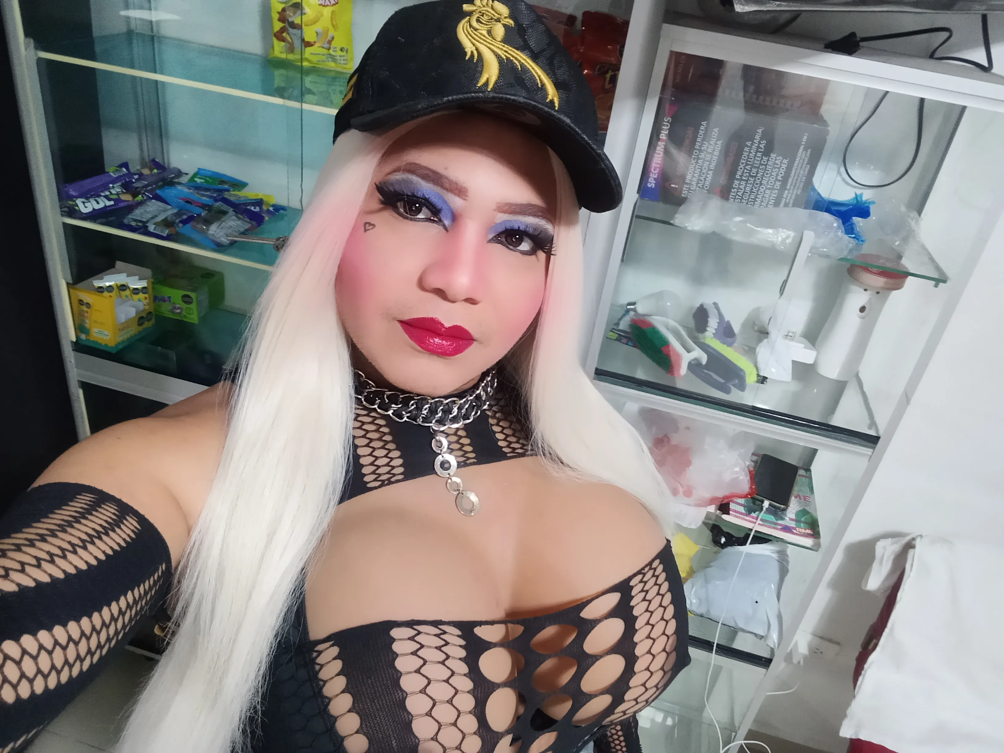 Performer alicehugecock Photo 12