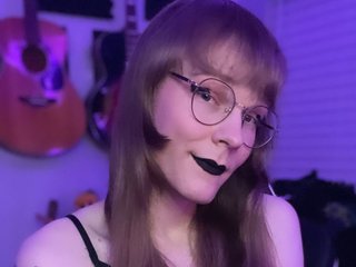 LilithStarfall cam model profile picture 