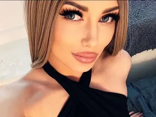 Image de profil du modèle de webcam XoxoSky