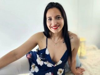 AdrianaKloss Profilbild des Cam-Modells