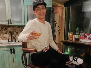 Imagen de perfil de modelo de cámara web de simonhoth