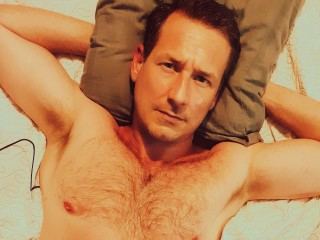 Imagen de perfil de modelo de cámara web de Obi_Spun_Kenobi