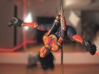 Profilbilde av RihanaJacksoon webkamera modell