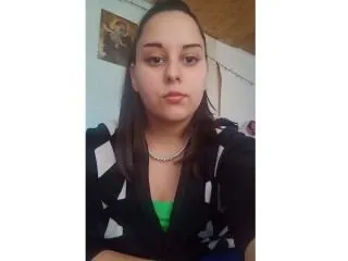 Image de profil du modèle de webcam Jullisaa
