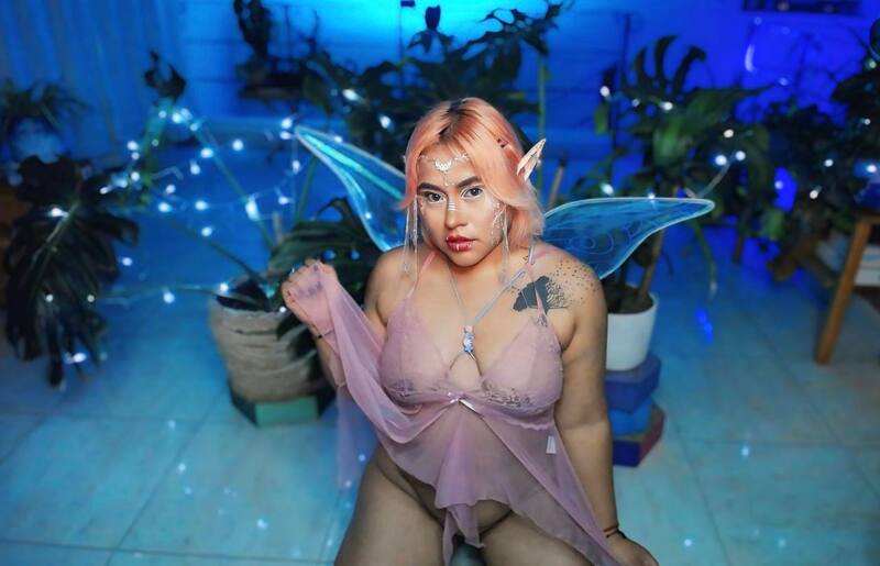 Interprete Faiiryniaa Foto 2