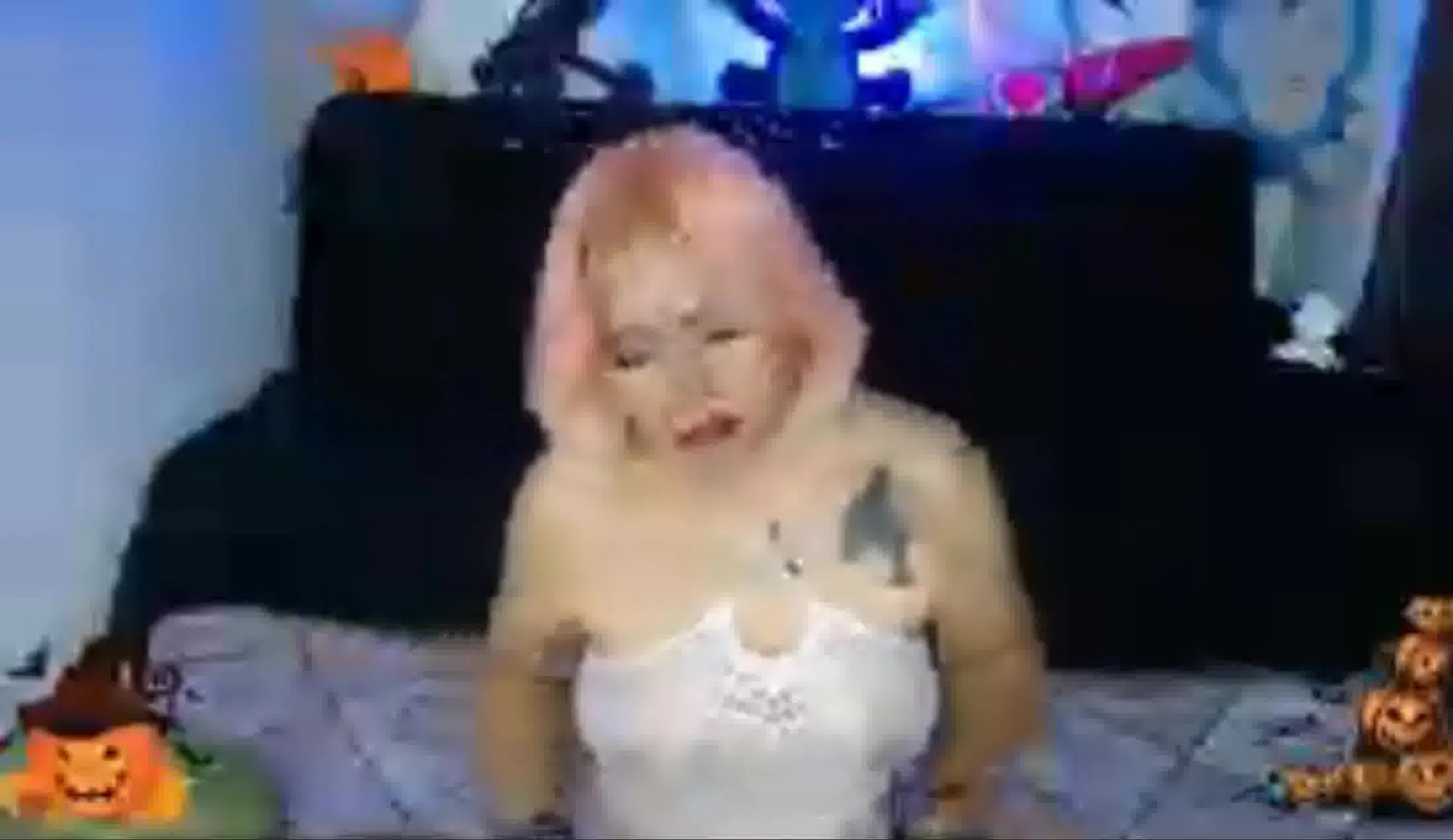 Intérprete Faiiryniaa Video 1