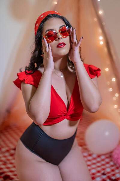 Performer SelenaaTyler Photo 11