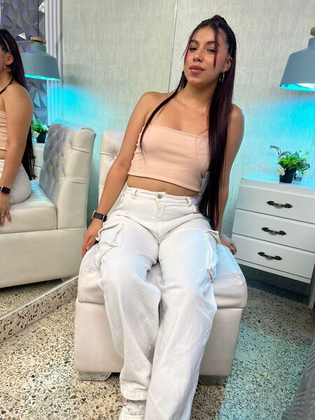 Intérprete LucyJenner Foto 2