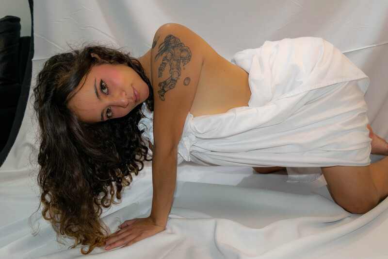 Performer ElisaBukA Photo 2