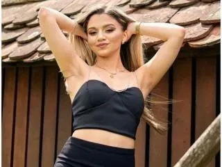 Imagen de perfil de modelo de cámara web de xLUCCIY