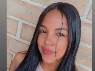 NaimaAndGeo profielfoto van cam model