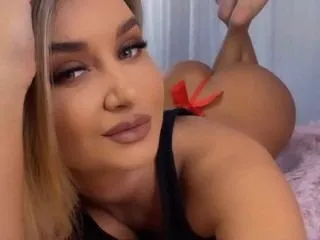 Imagen de perfil de modelo de cámara web de AriaC