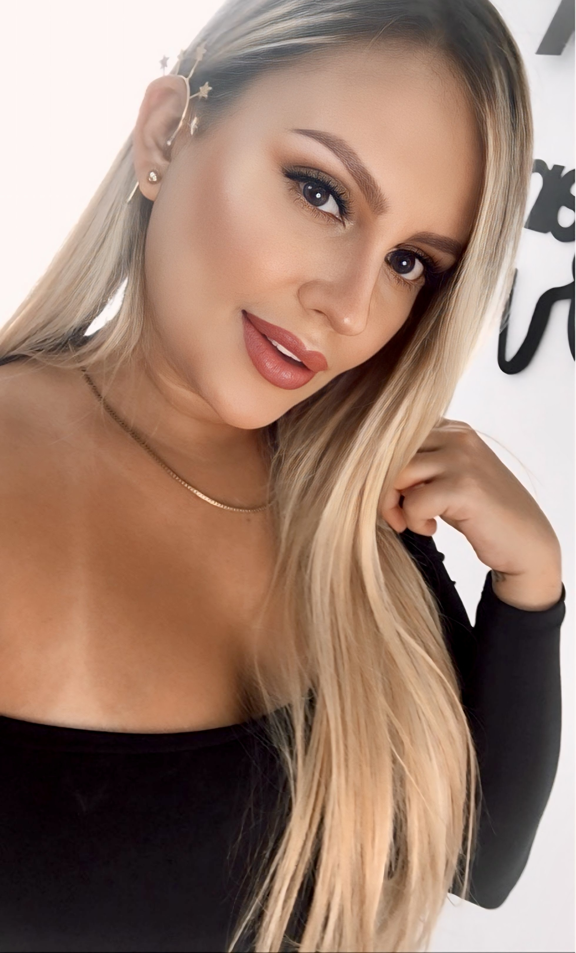 Interprete Hanna_Blondee Foto 4