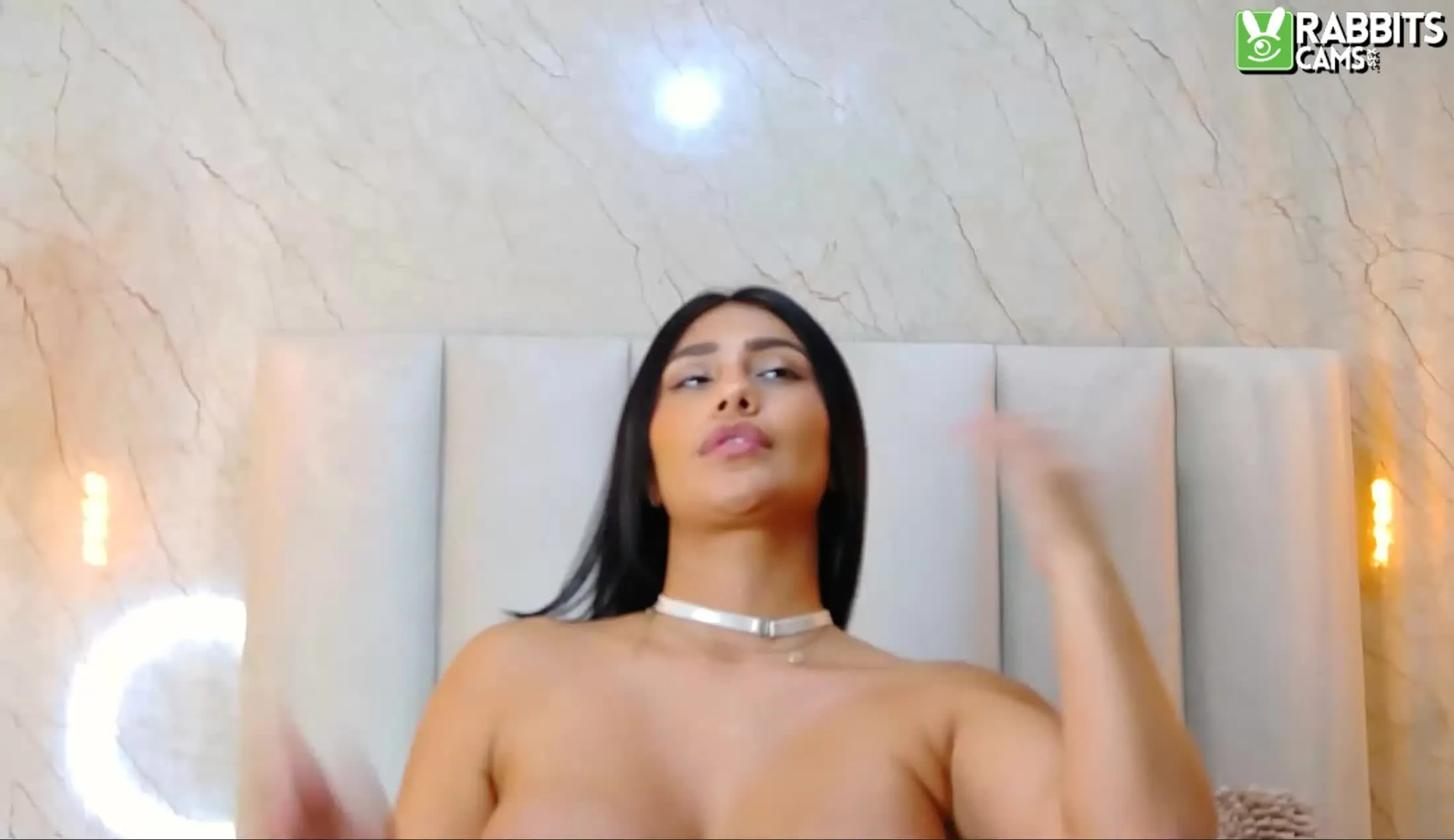 Artist DanaJonas Video 1