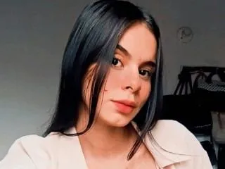 ammylewiis profielfoto van cam model