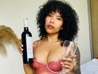 Profilbilde av kiss_bell98 webkamera modell