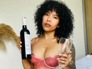 kiss_bell98 profilbild på webbkameramodell